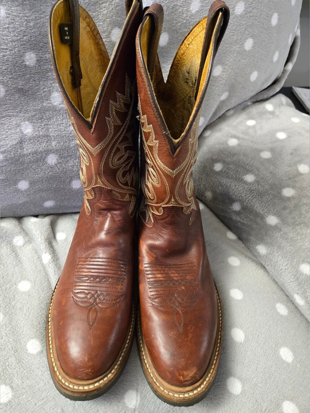 Brand: Justin - Men's Brown Leather Western Cowboy Boots